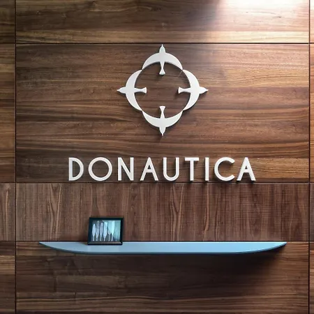 Donautica & Restaurant 4*