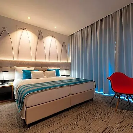 Hotel Donautica & Restaurant 4*