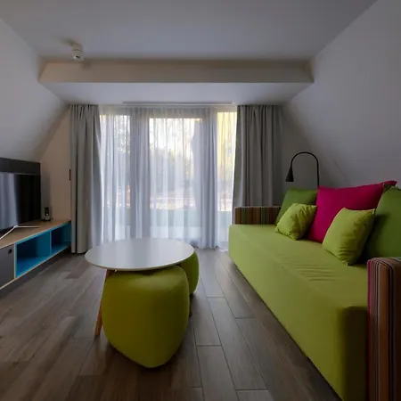 Donautica & Restaurant 4*