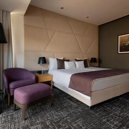 Donautica & Restaurant 4* Fadd-Dombori