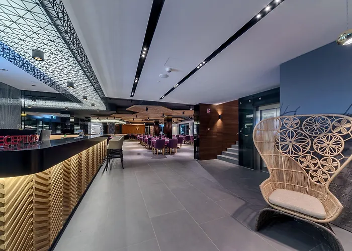 Donautica & Restaurant מלון Fadd-Dombori