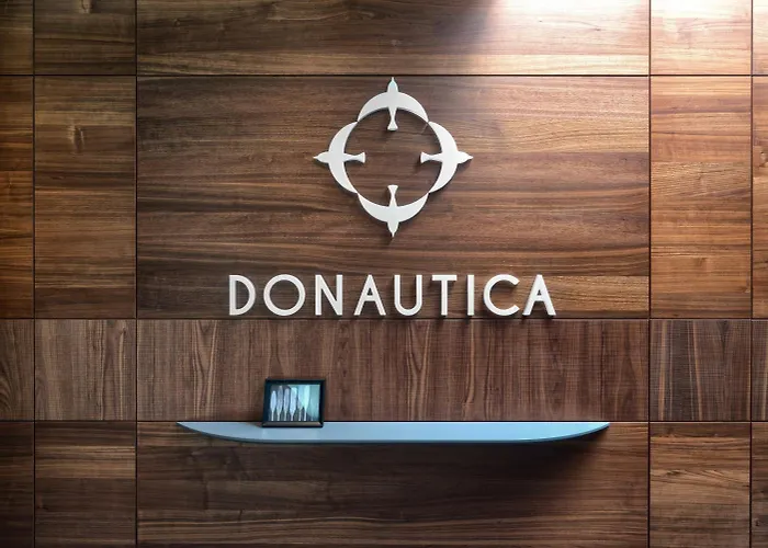 Donautica & Restaurant 4*